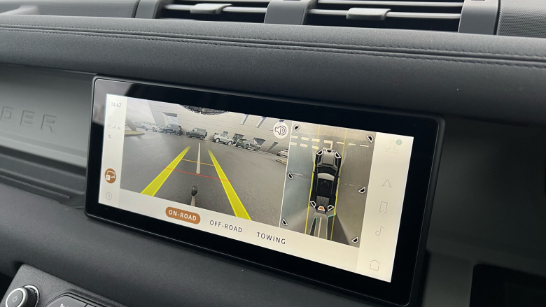 Land Rover Defender 3.0 D250 SE 110 5dr Auto Diesel Estate